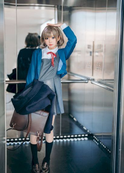 浴室里强摁做开腿呻吟拼免费视频-吉吉影音日韩电影在线