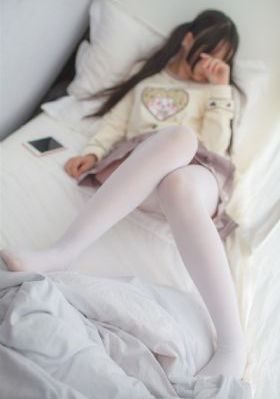 黄色小小说-免费日韩国语版中文版