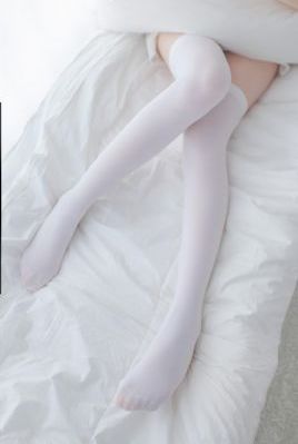 免费国产精品人成在线-全集高清高清完整视频